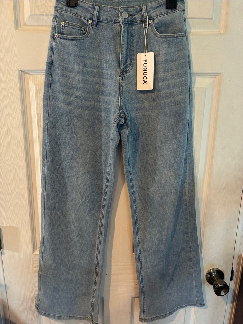 FUNUCA Size 4 Light Wash Straight Leg Jeans NWT
